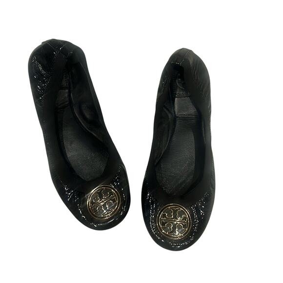 Tory Burch Caroline-Naplak/Elastic Size 7.5 Color black patent - Picture 1 of 4